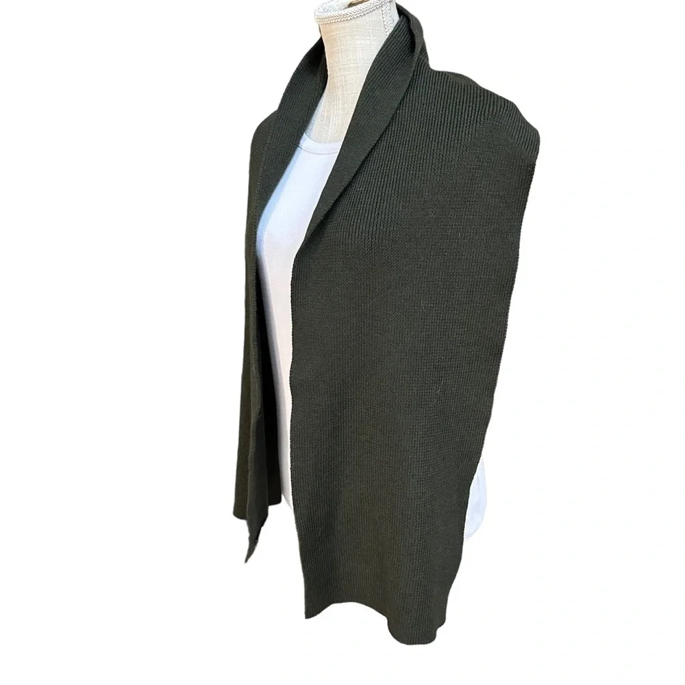 Banana Republic Vintage Dark‎ Green Knit Marino Wool Scarf